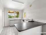 https://images.listonce.com.au/custom/160x/listings/136-gamon-street-yarraville-vic-3013/671/01203671_img_04.jpg?N0iw2erq4LA