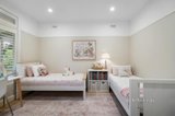 https://images.listonce.com.au/custom/160x/listings/136-ivanhoe-parade-ivanhoe-vic-3079/059/01681059_img_09.jpg?XGG8C3pVORk