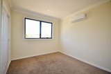 https://images.listonce.com.au/custom/160x/listings/136-jackson-street-croydon-vic-3136/990/01704990_img_13.jpg?24r47HM7Ack