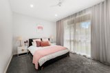 https://images.listonce.com.au/custom/160x/listings/136-kulnine-avenue-mitcham-vic-3132/880/01322880_img_03.jpg?9bkxENhWFdU