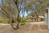 https://images.listonce.com.au/custom/160x/listings/136-sarah-court-elphinstone-vic-3448/313/01781313_img_14.jpg?adHH3251uWw