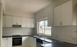 https://images.listonce.com.au/custom/160x/listings/136-woods-street-newport-vic-3015/755/01691755_img_04.jpg?MTH48BY84ng
