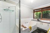 https://images.listonce.com.au/custom/160x/listings/1362-main-road-eltham-vic-3095/163/01251163_img_10.jpg?WjN6JBJacOQ