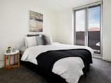 https://images.listonce.com.au/custom/160x/listings/1365-stawell-street-richmond-vic-3121/866/00970866_img_06.jpg?B7ssyjpQZlQ