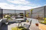 https://images.listonce.com.au/custom/160x/listings/13672-nicholson-street-fitzroy-north-vic-3068/010/01166010_img_05.jpg?LH4f5n4KBpU