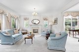 https://images.listonce.com.au/custom/160x/listings/137-aylmer-street-balwyn-north-vic-3104/679/01683679_img_02.jpg?2o6KO1VffXE
