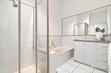 https://images.listonce.com.au/custom/160x/listings/137-beach-road-sandringham-vic-3191/214/01936214_img_11.jpg?Id_eLK8m9iI