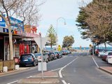 https://images.listonce.com.au/custom/160x/listings/137-bent-street-altona-vic-3018/307/01202307_img_11.jpg?WSEpfvLmJOE