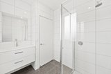 https://images.listonce.com.au/custom/160x/listings/137-centre-road-vermont-vic-3133/463/01954463_img_10.jpg?51YqjzkeQH8