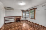 https://images.listonce.com.au/custom/160x/listings/137-east-boundary-road-bentleigh-east-vic-3165/544/01235544_img_03.jpg?pOY-BmIv5-M