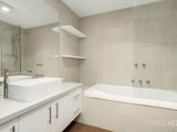 https://images.listonce.com.au/custom/160x/listings/137-eastern-road-south-melbourne-vic-3205/220/01088220_img_06.jpg?QC7xxJyy1UQ