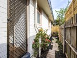 https://images.listonce.com.au/custom/160x/listings/137-grice-crescent-essendon-vic-3040/709/00847709_img_08.jpg?SZcZKu6P9lA