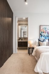 https://images.listonce.com.au/custom/160x/listings/137-larch-crescent-mount-waverley-vic-3149/057/01692057_img_09.jpg?OAJ7Oi5gNLY