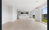 https://images.listonce.com.au/custom/160x/listings/137-shortridge-drive-lucas-vic-3350/451/01748451_img_03.jpg?jMecDrZK9Mg