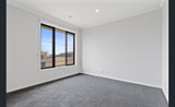 https://images.listonce.com.au/custom/160x/listings/137-shortridge-drive-lucas-vic-3350/451/01748451_img_08.jpg?gY3751g6ABw