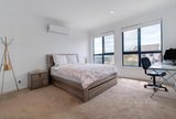 https://images.listonce.com.au/custom/160x/listings/137-stephensons-road-mount-waverley-vic-3149/298/01979298_img_06.jpg?wF4uEPTX7WA