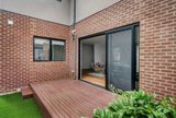 https://images.listonce.com.au/custom/160x/listings/137-stephensons-road-mount-waverley-vic-3149/298/01979298_img_09.jpg?48Cbjch307s