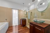 https://images.listonce.com.au/custom/160x/listings/137-union-street-brighton-east-vic-3187/865/01983865_img_03.jpg?UzhlTKOUB-c