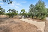 https://images.listonce.com.au/custom/160x/listings/1376-albert-street-brunswick-vic-3056/036/01812036_img_19.jpg?574Z5AESCSk
