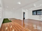 https://images.listonce.com.au/custom/160x/listings/138-bell-street-heidelberg-heights-vic-3081/988/01892988_img_05.jpg?dwfjlrr0zeo