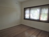 https://images.listonce.com.au/custom/160x/listings/138-bent-street-bentleigh-vic-3204/893/01851893_img_04.jpg?qv8NW-45BSk