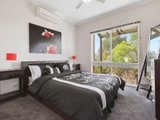 https://images.listonce.com.au/custom/160x/listings/138-clyde-street-diamond-creek-vic-3089/811/00703811_img_04.jpg?vt_8avmRw9c