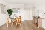 https://images.listonce.com.au/custom/160x/listings/138-maury-road-chelsea-vic-3196/853/01909853_img_05.jpg?DvkIYkmuK_0