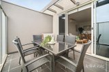 https://images.listonce.com.au/custom/160x/listings/138-maury-road-chelsea-vic-3196/853/01909853_img_11.jpg?AZOd-Vlpyd4