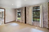 https://images.listonce.com.au/custom/160x/listings/1383-mount-macedon-road-mount-macedon-vic-3441/050/01898050_img_06.jpg?awZnv7by29E
