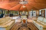 https://images.listonce.com.au/custom/160x/listings/1383-mount-macedon-road-mount-macedon-vic-3441/050/01898050_img_12.jpg?gQP7m-sS4W4