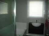 https://images.listonce.com.au/custom/160x/listings/138a-duke-street-castlemaine-vic-3450/261/00616261_img_04.jpg?_d0LbcZLT-A
