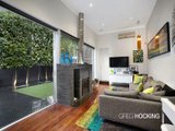 https://images.listonce.com.au/custom/160x/listings/139-danks-street-albert-park-vic-3206/770/01087770_img_03.jpg?5rNraUM2ctU