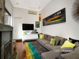 https://images.listonce.com.au/custom/160x/listings/139-danks-street-albert-park-vic-3206/770/01087770_img_13.jpg?kiRoIJeEIYk