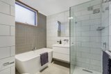 https://images.listonce.com.au/custom/160x/listings/139-donna-buang-street-camberwell-vic-3124/993/00757993_img_05.jpg?bic_BpjZq1Y