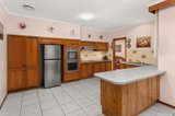 https://images.listonce.com.au/custom/160x/listings/139-leila-road-carnegie-vic-3163/412/01593412_img_03.jpg?y7VYcmouCa4