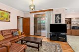 https://images.listonce.com.au/custom/160x/listings/139-leila-road-carnegie-vic-3163/412/01593412_img_05.jpg?9rkNP5ArZ4c