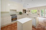 https://images.listonce.com.au/custom/160x/listings/139-prospect-hill-road-canterbury-vic-3126/893/01173893_img_05.jpg?hSFF7ZRS0xo