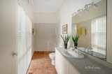 https://images.listonce.com.au/custom/160x/listings/139-prospect-hill-road-canterbury-vic-3126/893/01173893_img_07.jpg?sUzquGamezA