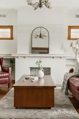 https://images.listonce.com.au/custom/160x/listings/139-station-road-rosanna-vic-3084/455/01909455_img_02.jpg?AMkTOudOjE4