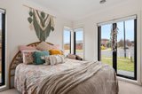 https://images.listonce.com.au/custom/160x/listings/139-wurrook-circuit-north-geelong-vic-3215/400/01551400_img_07.jpg?AkcPJfWW_-c