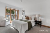 https://images.listonce.com.au/custom/160x/listings/13a-dublin-avenue-strathmore-vic-3041/007/01742007_img_06.jpg?gCQphrvn4J0