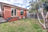 https://images.listonce.com.au/custom/160x/listings/13a-dublin-avenue-strathmore-vic-3041/007/01742007_img_13.jpg?lFuedNFAll0