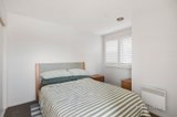 https://images.listonce.com.au/custom/160x/listings/13a-elphin-st-newport-vic-3015/646/01724646_img_11.jpg?ZGu05v25rnE