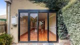 https://images.listonce.com.au/custom/160x/listings/13a-leslie-street-richmond-vic-3121/081/01736081_img_14.jpg?Uocda8B8-so