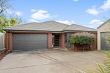 https://images.listonce.com.au/custom/160x/listings/13a-wimbledon-court-mooroolbark-vic-3138/466/01543466_img_01.jpg?C1hGls0Jgks