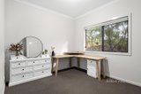 https://images.listonce.com.au/custom/160x/listings/13a-wimbledon-court-mooroolbark-vic-3138/466/01543466_img_08.jpg?vT3yl8Ap5ss