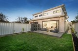 https://images.listonce.com.au/custom/160x/listings/13b-kingsley-grove-mount-waverley-vic-3149/923/01837923_img_11.jpg?Gx-nW51W04M