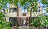 https://images.listonce.com.au/custom/160x/listings/13c-broadway-elwood-vic-3184/285/01909285_img_01.jpg?v9IaBq4Myfc