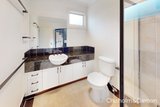 https://images.listonce.com.au/custom/160x/listings/13c-broadway-elwood-vic-3184/285/01909285_img_04.jpg?OFEqMFRwHc0