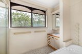 https://images.listonce.com.au/custom/160x/listings/14-14a-cabena-crescent-chadstone-vic-3148/663/01922663_img_13.jpg?xc5fEuVpZE8